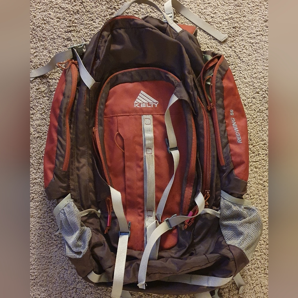 Kelly Redwing 50 Hiking Backpack
